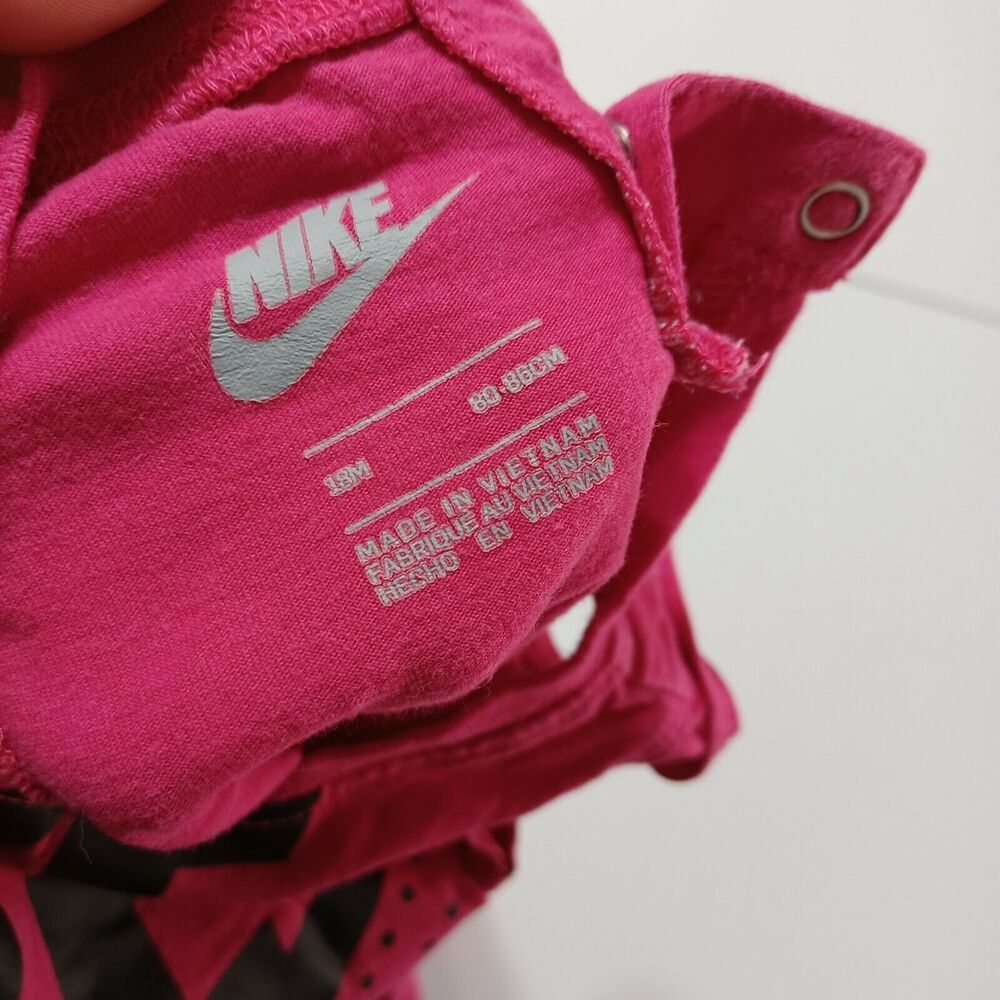 Nike Baby Girls 18M Pink Black Polka Dot Spell Out One Piece Short Outfit Logo‎ - Picture 8 of 12